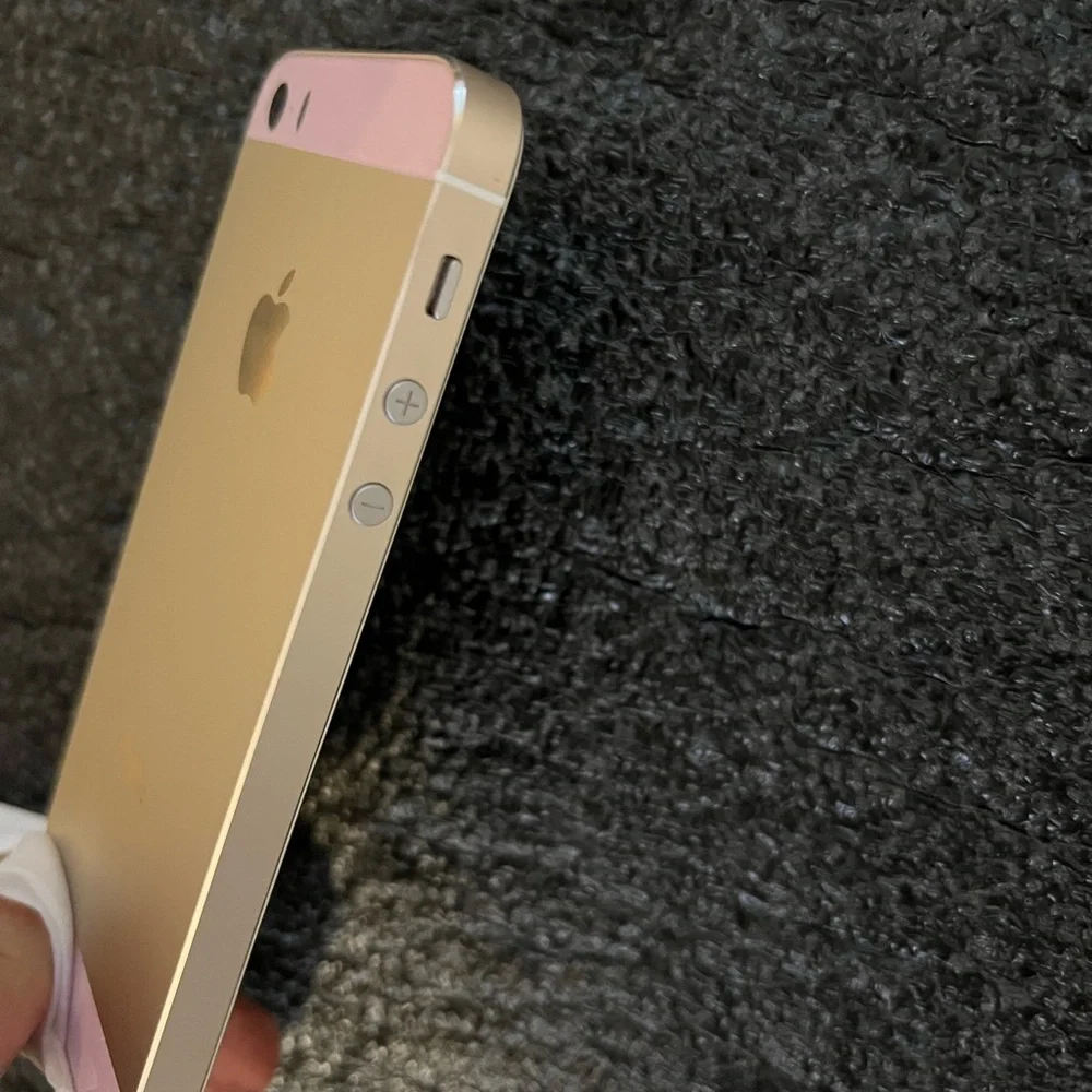 iPhone 5se 1st Gen 32gb Gold Housing + Pink Top /Bottom glass Factory Unlocked